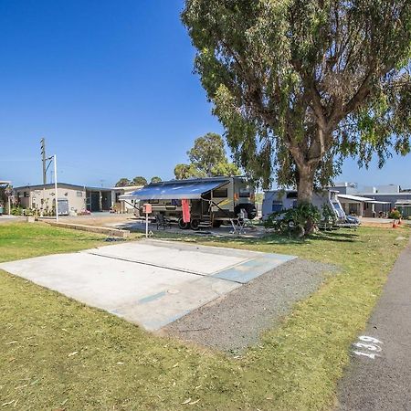 Twin Waters Caravan Park Dawesville Esterno foto